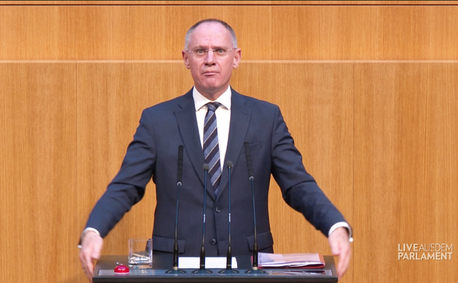 ÖVP-Innenminister Gerhard Karner im Parlament.
